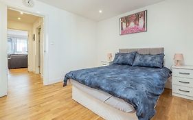 Easystay Slough Central Free Parking